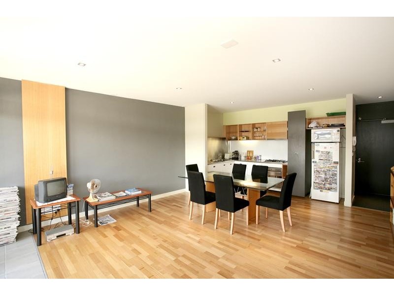 304/3 Greeves, St Kilda VIC 3182