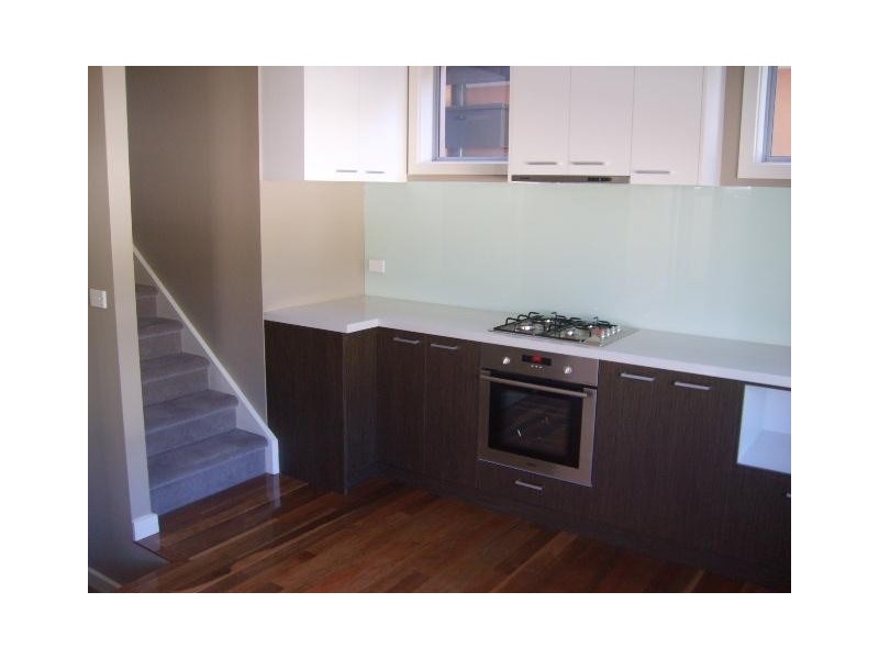 14 Lynott, St Kilda VIC 3182