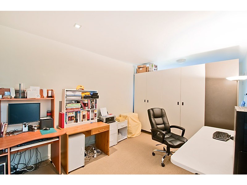 506/7 Greeves Street, St Kilda VIC 3182