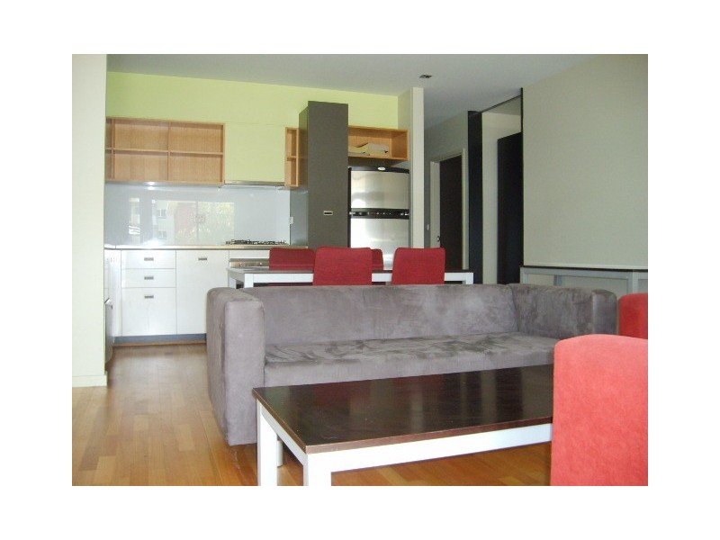 204/7 Greeves Street, St Kilda VIC 3182