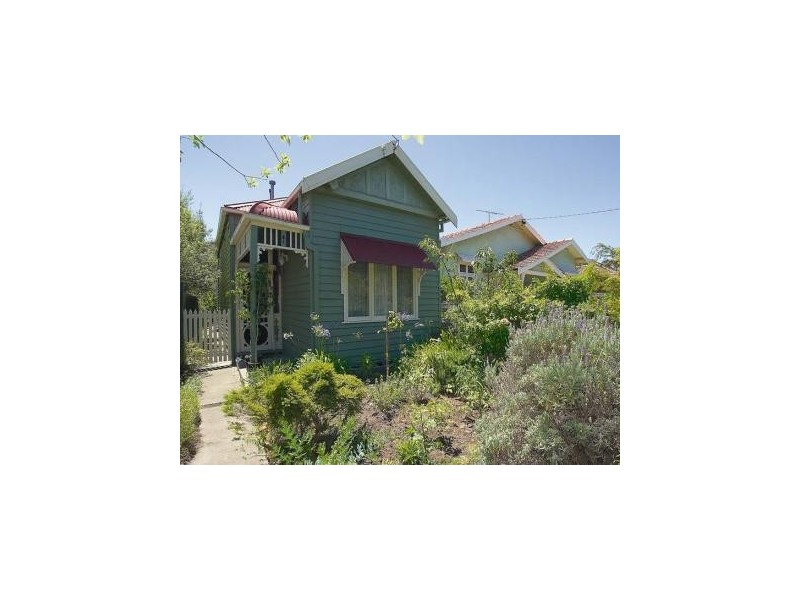 132 Normanby Avenue , Thornbury VIC 3071