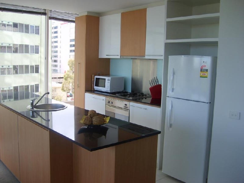 601/82 Queens Road, Melbourne VIC 3000