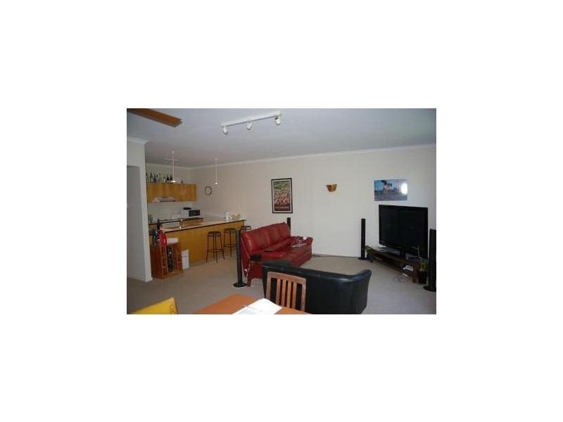 6/110 Southbank Boulevard, Southbank VIC 3006