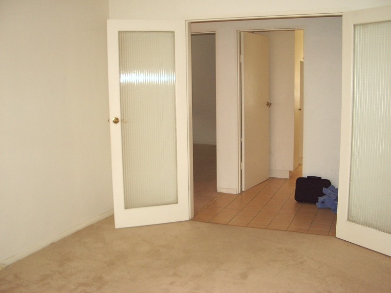 1/321 Barkly Street, St Kilda VIC 3182