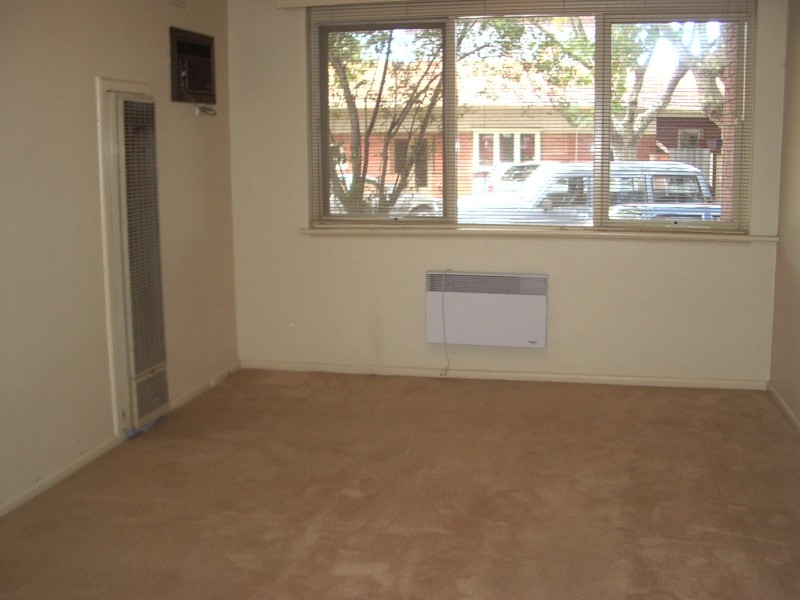 1/321 Barkly Street, St Kilda VIC 3182