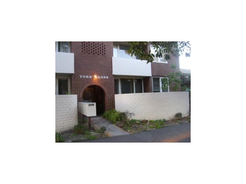 3/38 York Street, St Kilda West VIC 3182