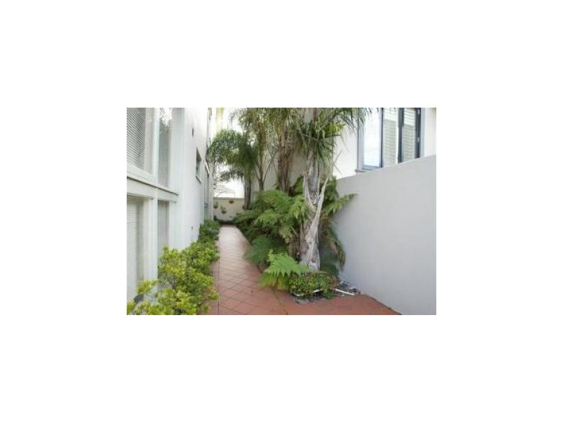 1/99 Osborne Street, South Yarra VIC 3141