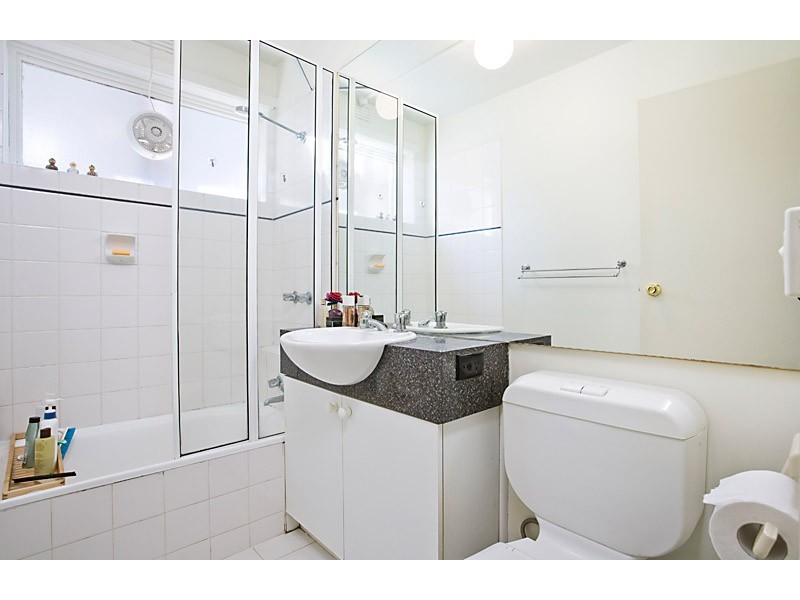 1/99 Osborne Street, South Yarra VIC 3141