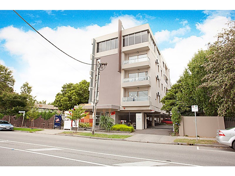 204/64 Wellington Street, St Kilda VIC 3182