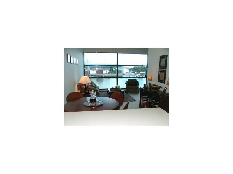 104/60 Siddeley, Docklands VIC 3008