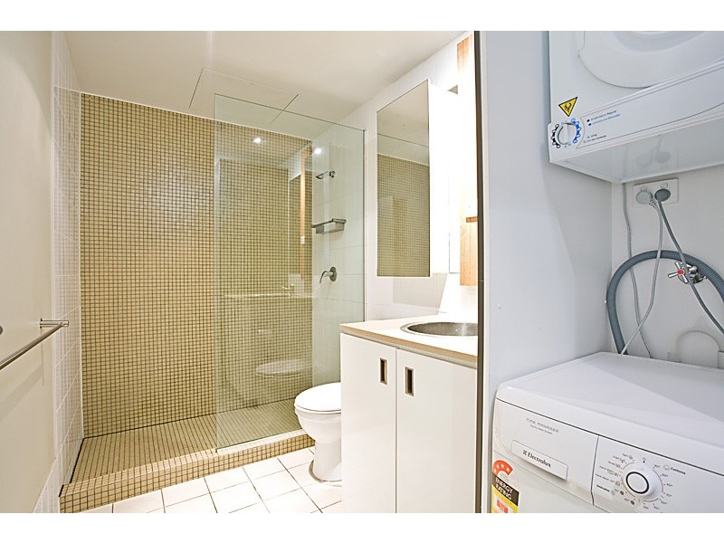 404/3 Greeves Street, St Kilda VIC 3182