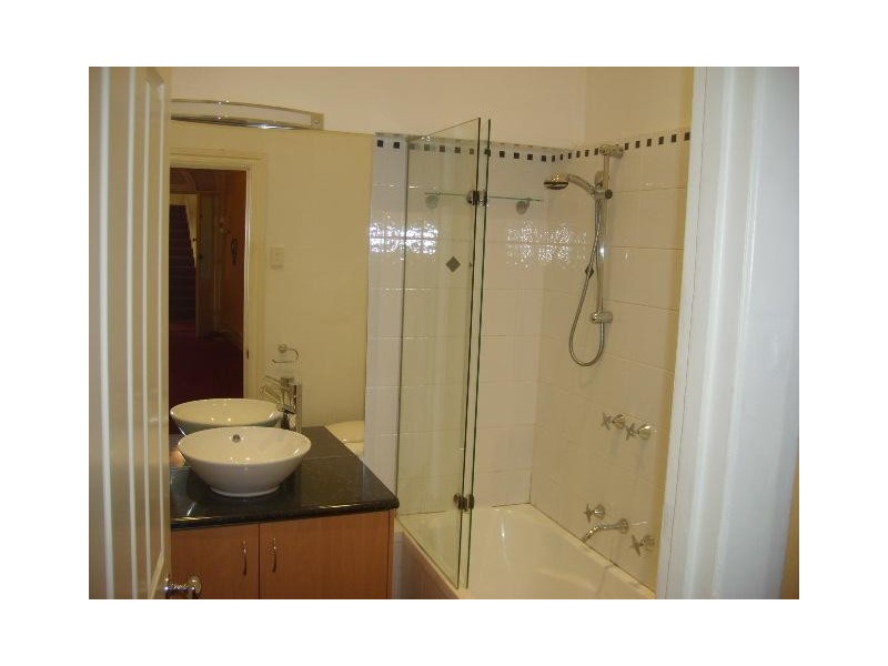 1/57  Chapel Street, St Kilda VIC 3182