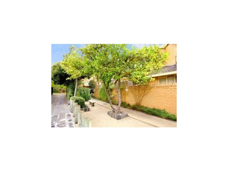 10/15-17 Alexander Avenue, Elsternwick VIC 3185