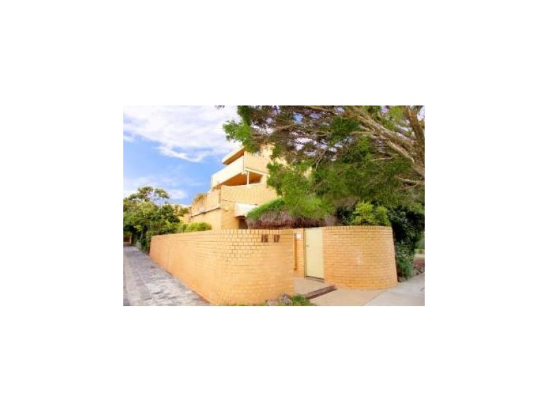 10/15-17 Alexander Avenue, Elsternwick VIC 3185