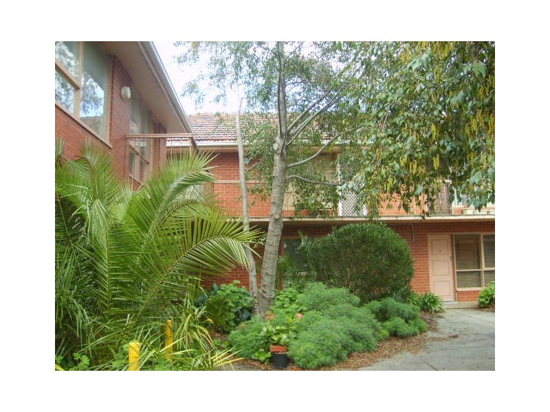 19/8 Robert Street, Elwood VIC 3184