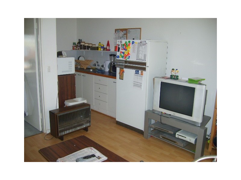 19/8 Robert Street, Elwood VIC 3184