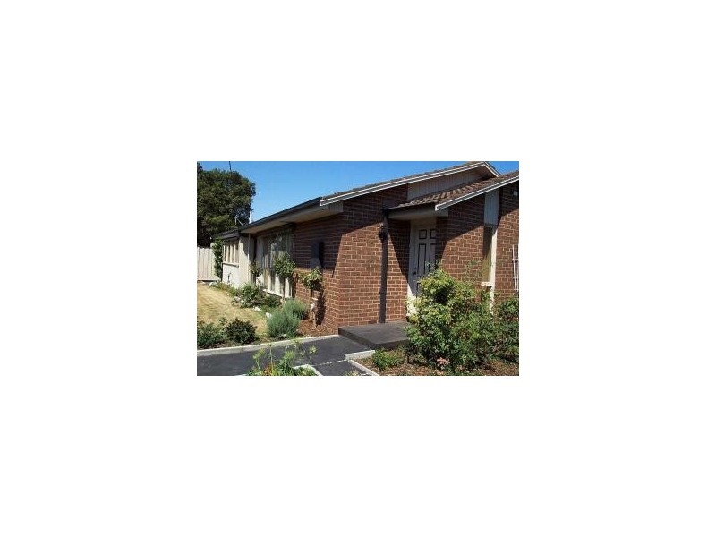 2/1299 Nepean Highway, Cheltenham VIC 3192