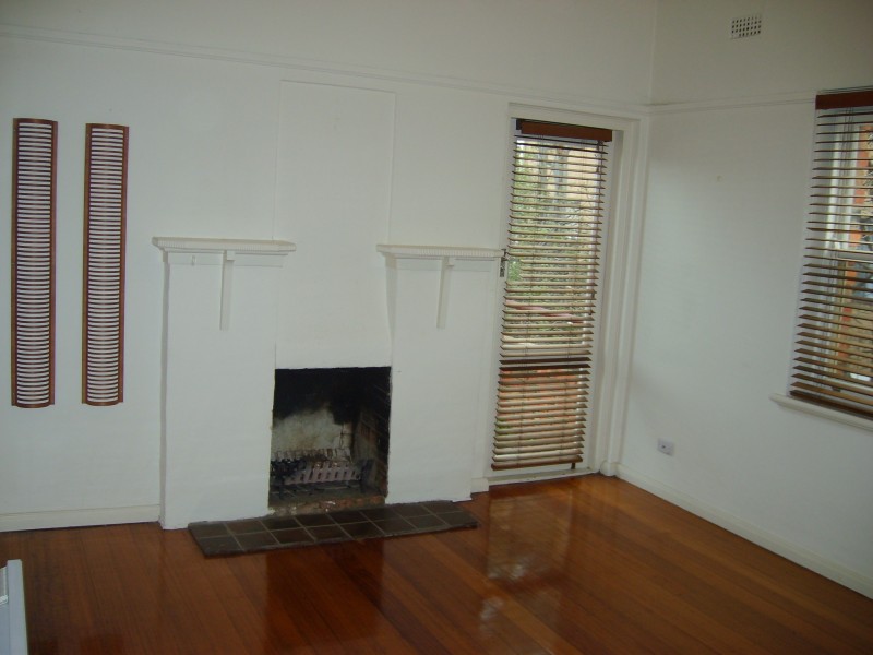 1/40 Rothesay Avenue, Elwood VIC 3184