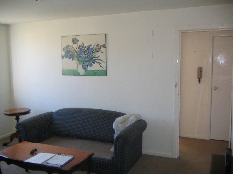 4/2 Fiona Court, St Kilda VIC 3182