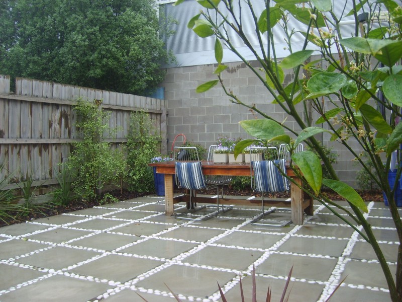 8 Steele Avenue, St Kilda VIC 3182