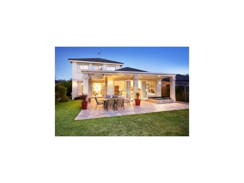 26 Leaburn Avenue, Caulfield North VIC 3161