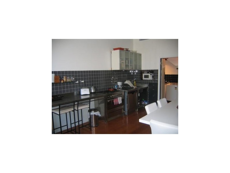 17/1-5 Martin Street, St Kilda VIC 3182