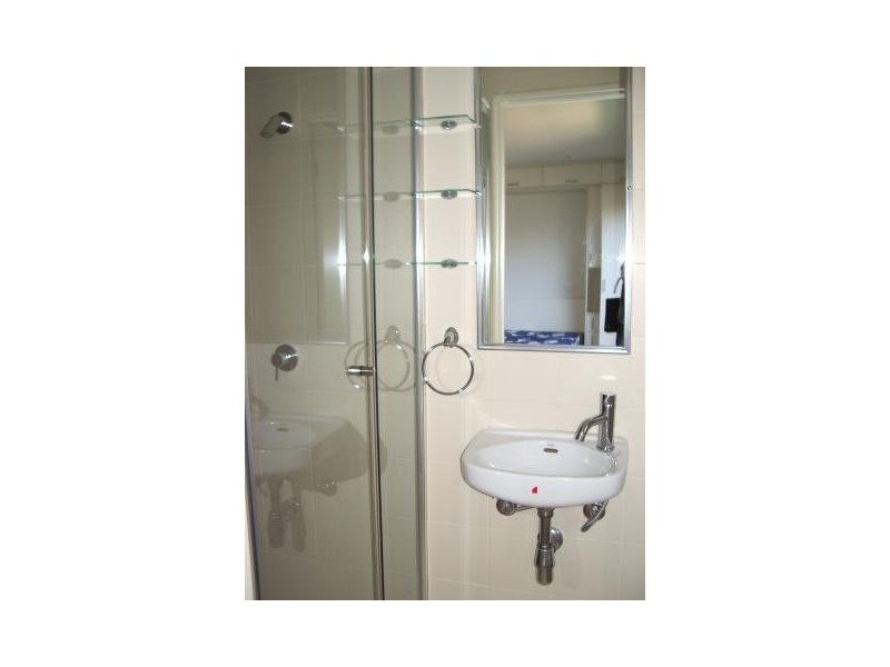 204/64 Wellington Street, St Kilda VIC 3182