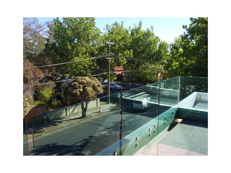 1B Robert Street, Elwood VIC 3184