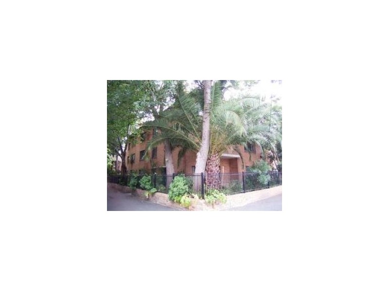 4/21 Eildon Road, St Kilda VIC 3182