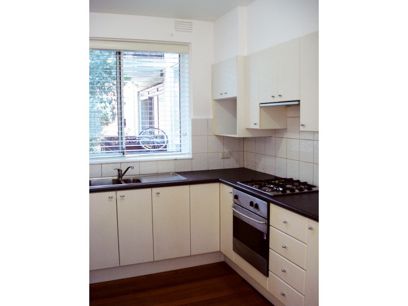 7/63 Ormond Road, Elwood VIC 3184