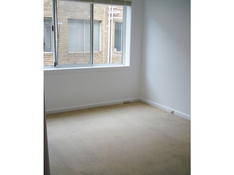 7/63 Ormond Road, Elwood VIC 3184