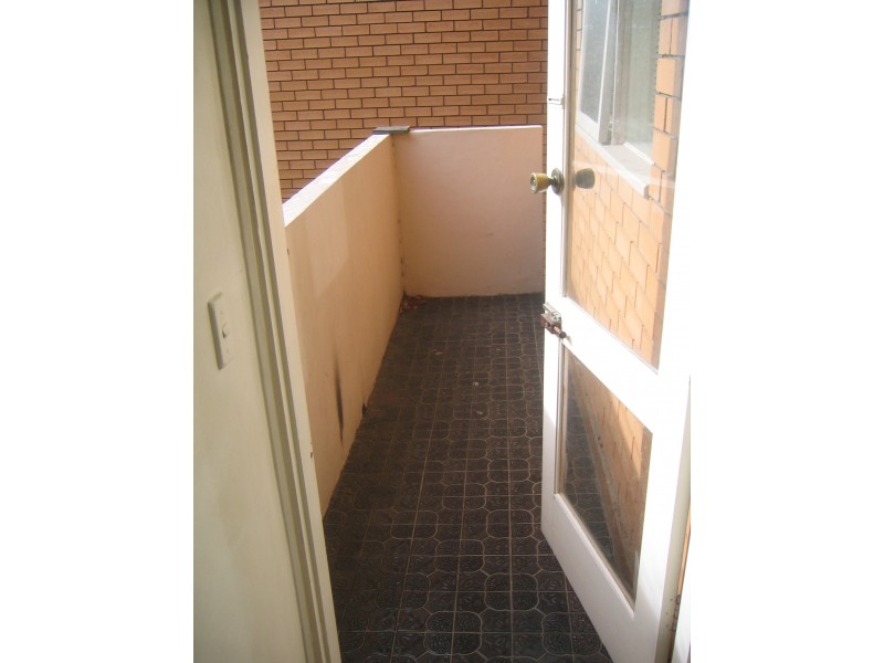 16/80 Grey Street, St Kilda VIC 3182