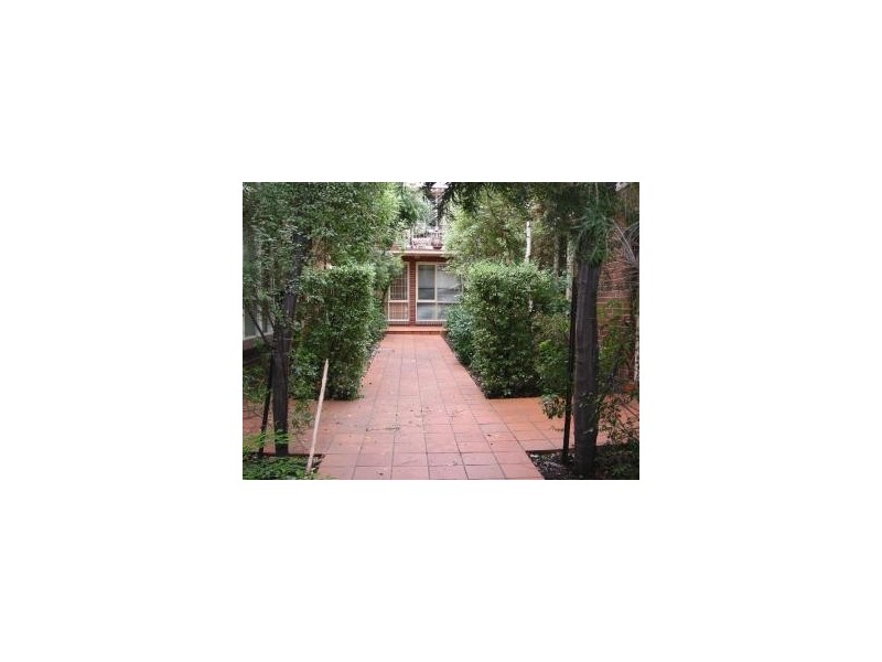 2/57-59 Lansdowne Street, St Kilda East VIC 3183