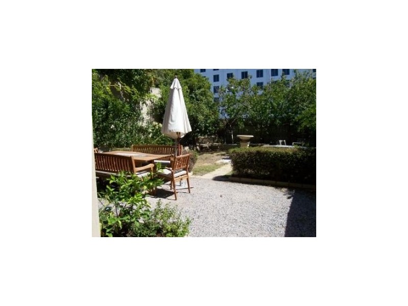 15/39 Acland Street, St Kilda VIC 3182