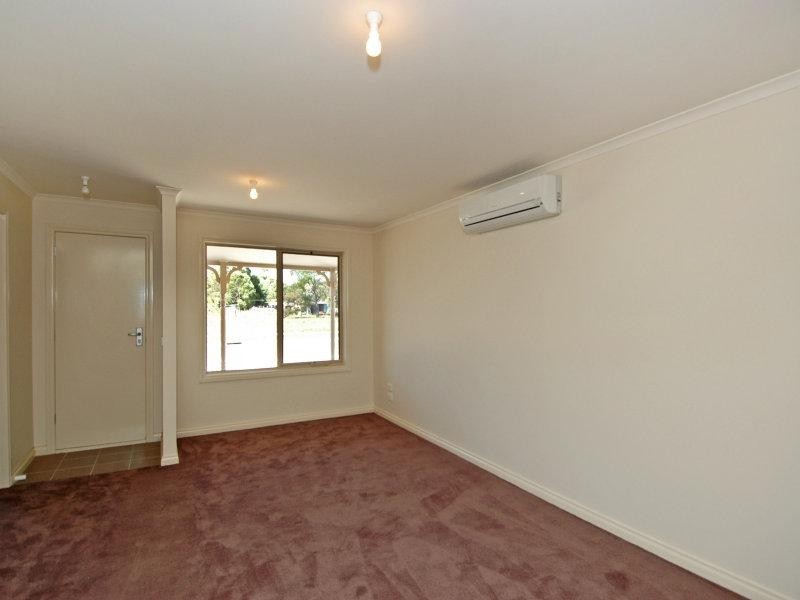 8 Heaths Drive, Winchelsea VIC 3241