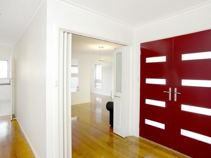 21 Glengarwyn Road, Leopold VIC 3224