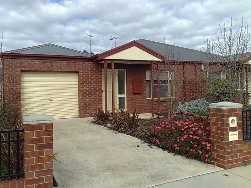 5 Watson Avenue, Belmont VIC 3216