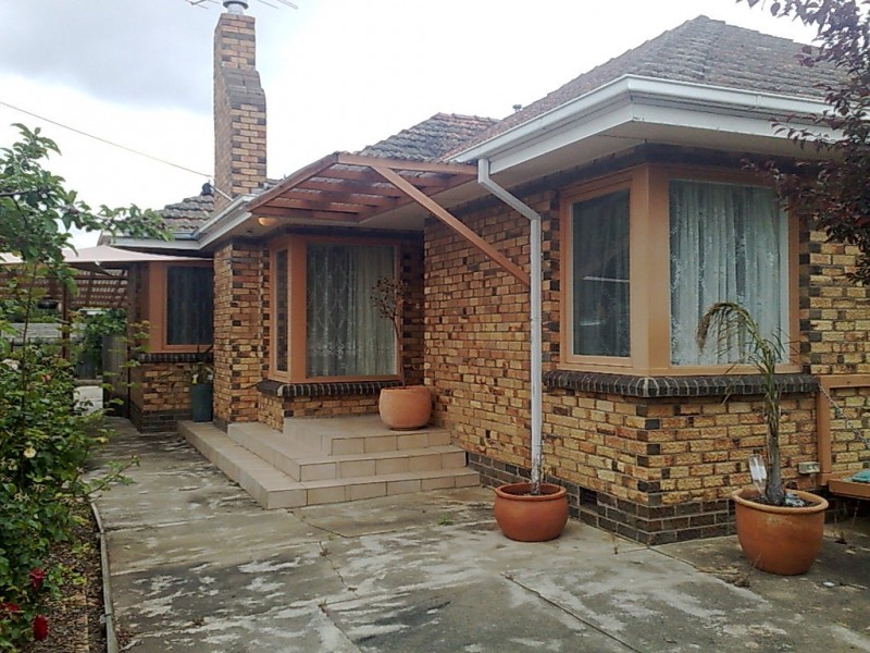 9 Eton Road, Belmont VIC 3216