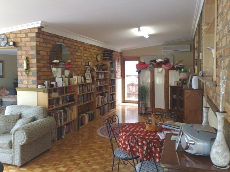 9 Eton Road, Belmont VIC 3216