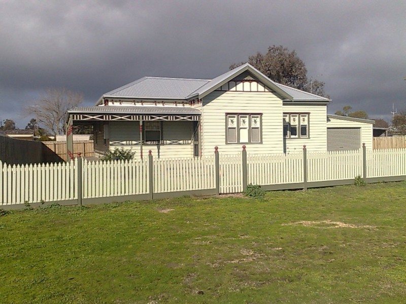 28 Mercer Street, Winchelsea VIC 3241