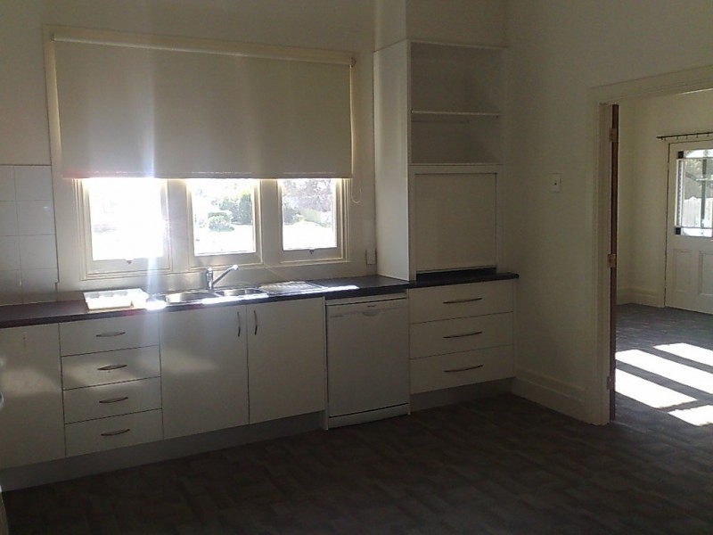 28 Mercer Street, Winchelsea VIC 3241
