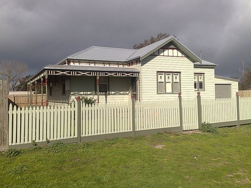28 Mercer Street, Winchelsea VIC 3241