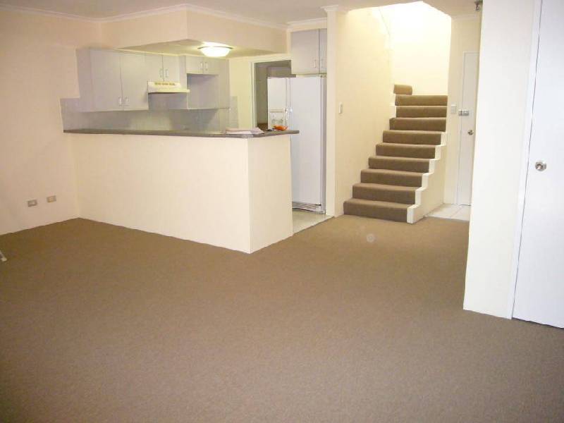 30 Nobbs Street, Surry Hills NSW 2010
