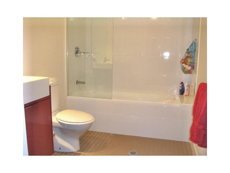 B19/31-37 Pacific Parade, Dee Why NSW 2099