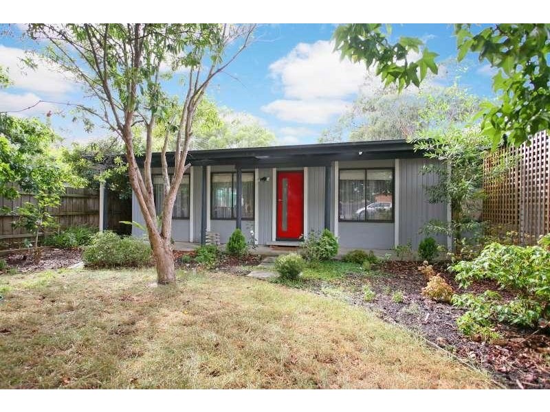 57 Cootamundra Ave, Rosebud West VIC 3940