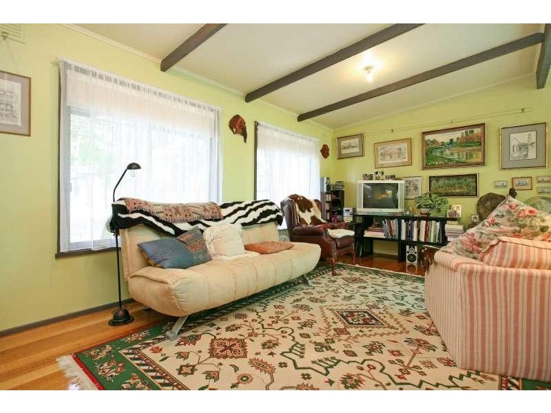 57 Cootamundra Ave, Rosebud West VIC 3940