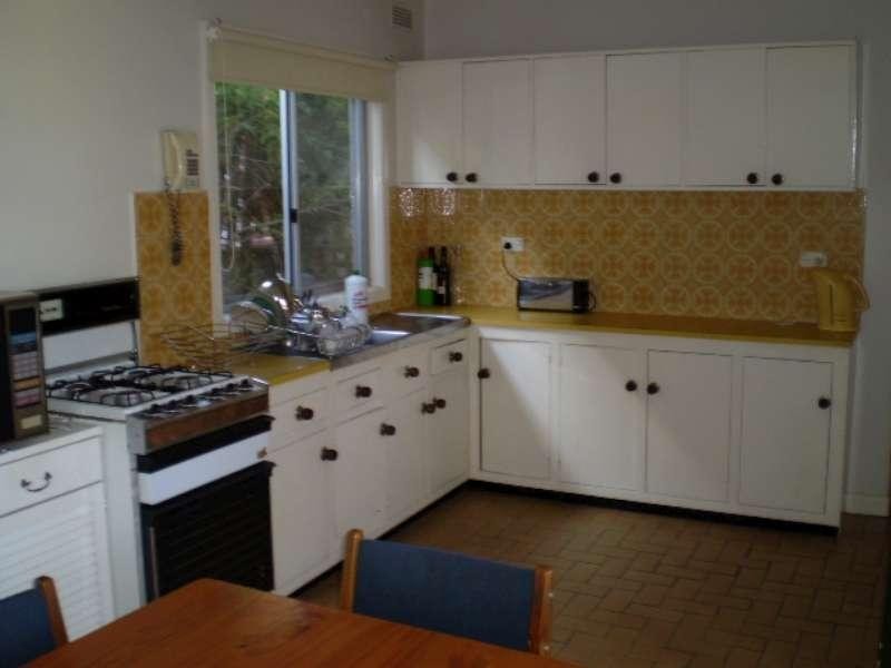 58 Fourth Ave, Rosebud VIC 3939