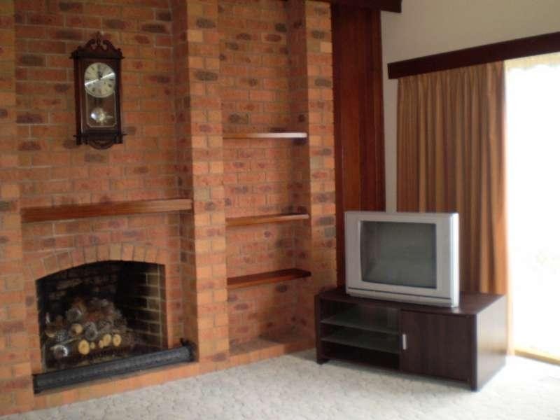 29 Dunstone St, Rosebud VIC 3939
