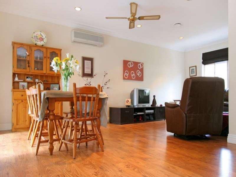 4 Fielding Rd, Rosebud West VIC 3940