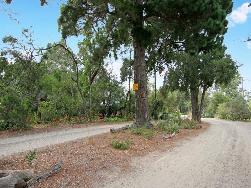 4 Fielding Rd, Rosebud West VIC 3940